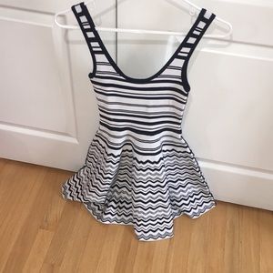 Bebe dress
